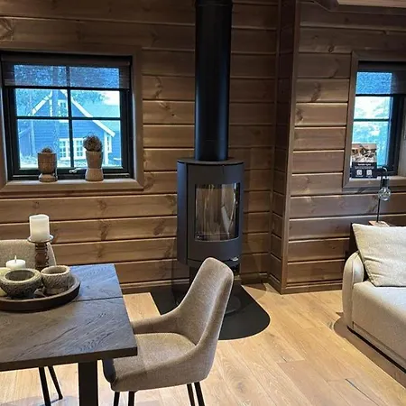 Gandalv - 8p - With Sauna & Hot Tub Vradal
